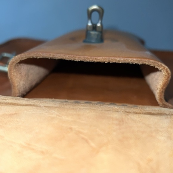 Vintage Ranger Saddle Bag Structured Belting Leather Rectangular Crossbody Bag - Picture 12 of 15